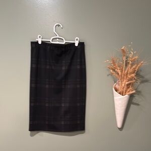 Max Studio (Edit) Black Plaid Pencil Skirt. Elastic Waist Small NWOT